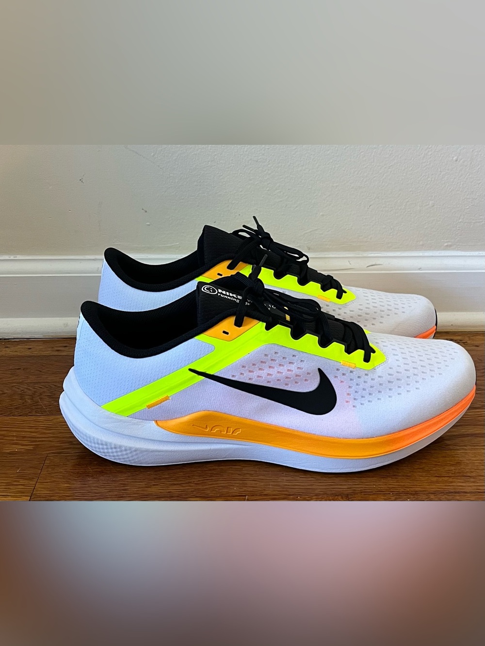 Nike Air Winflo 10 Men's Running Shoes Mesh White Black Yellow Orange Size 14